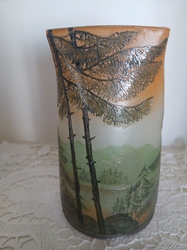 Rare beau vase sur socle - sur,