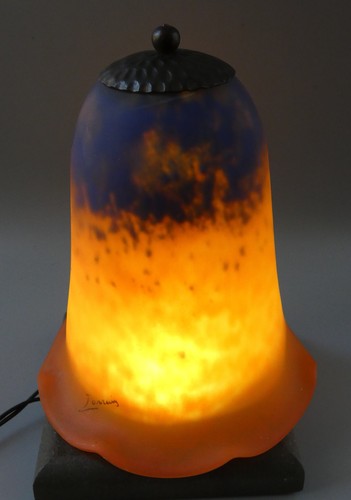 Tulipe pâte verre signé - de,